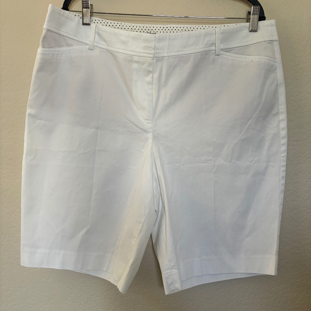 Talbots Perfect Short White Size 16